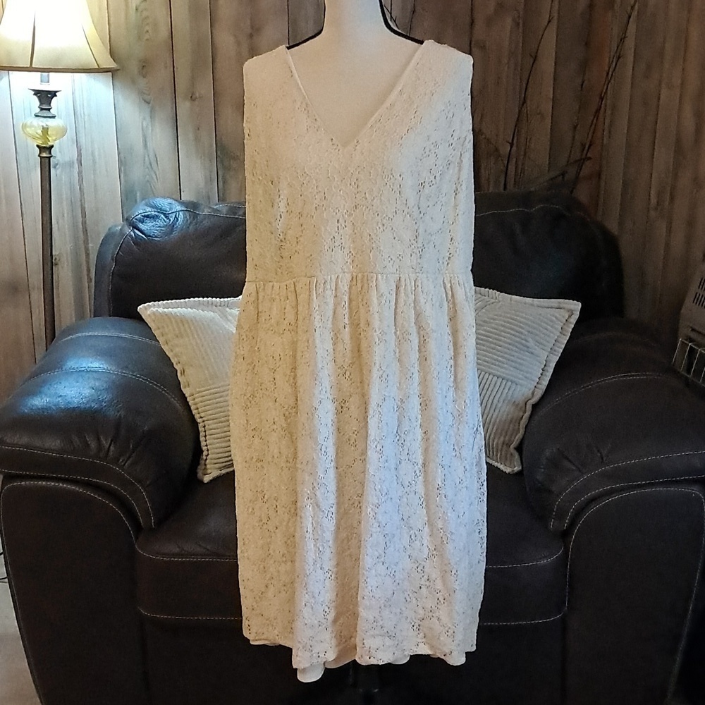 ASOS Curve Cream Eyelet Lace Midi Dress Graduation Cottagecore Bridal Shower